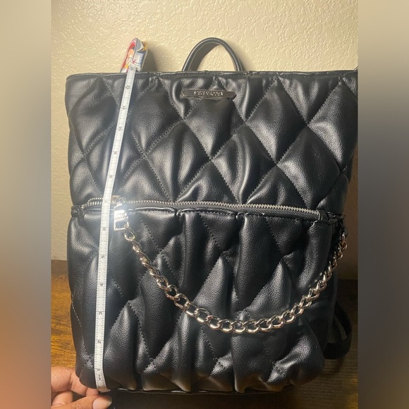 Steve Madden quilted backpack purse - Picture 2 of 11